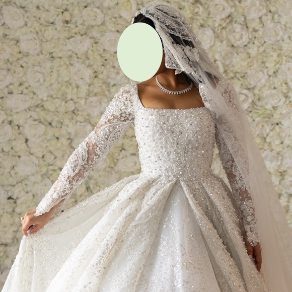Custom Luxurious Wedding Dress - Picture 1 of 17